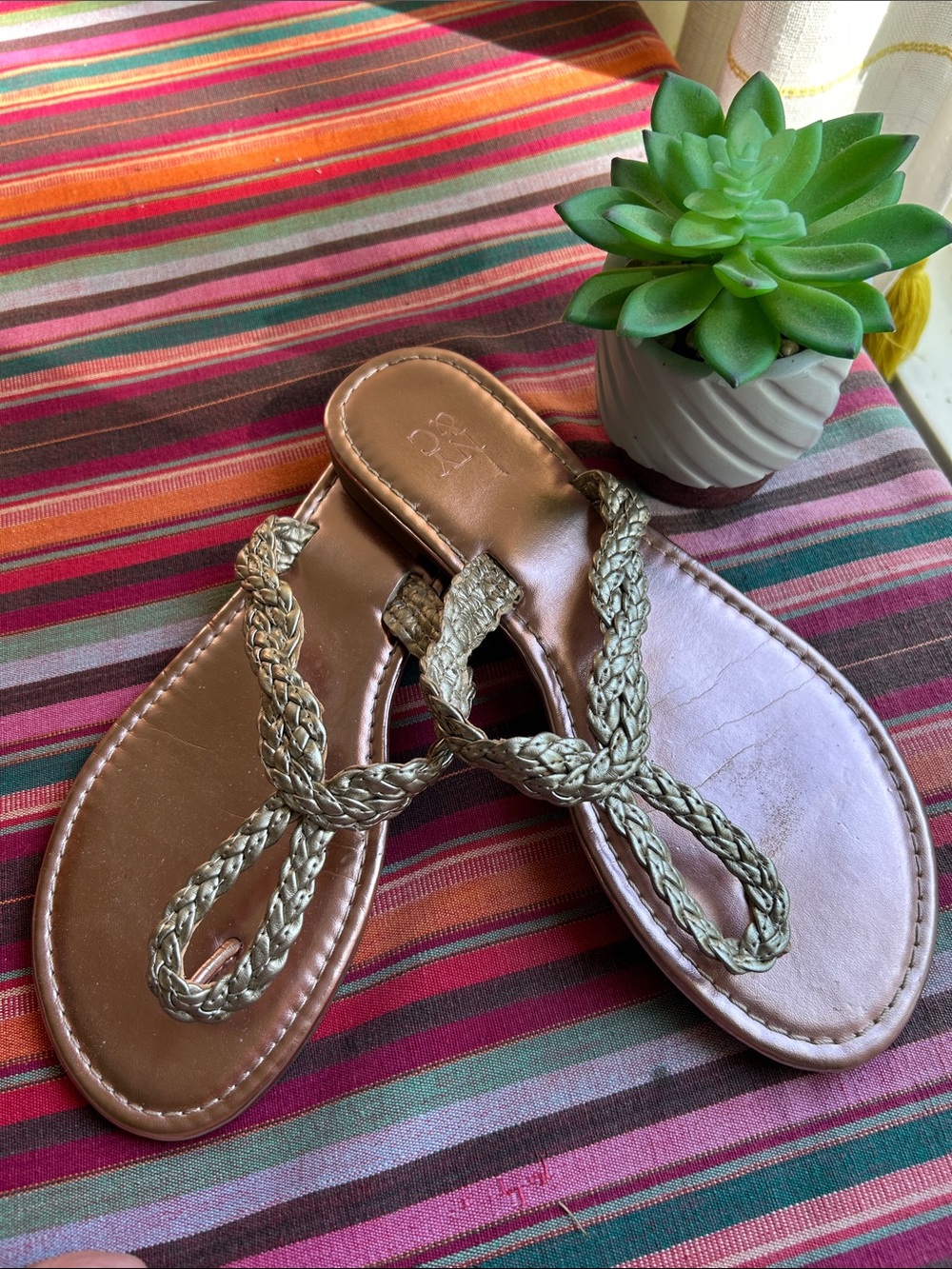 Braided Metallic Toe-Loop Sandals - silvery bronze color